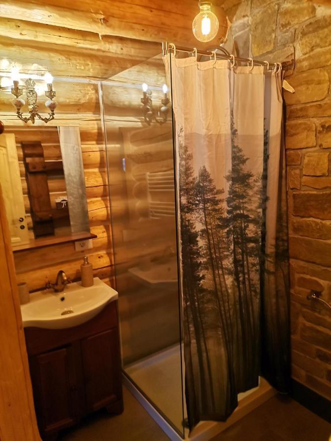 Cabana Casa De Piatra, De La Mara Deseşti Esterno foto